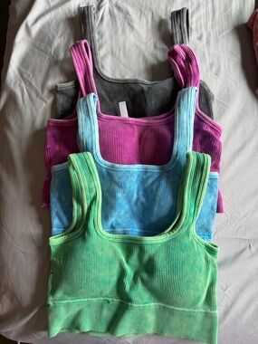 Zenana Outfitters Ribbed Padded Bralettes 4pack — Blue, Green, Pink, Gray